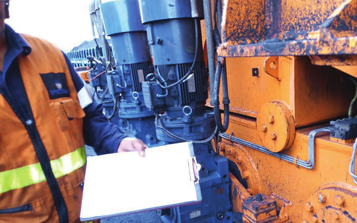 Instalação de motores — Porto de Nacala